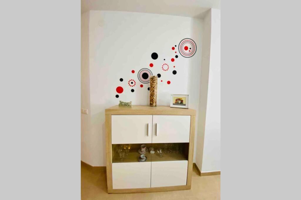 “Smile Nerja” Chic Apartment With Wifi, 4 Guests Exterior photo