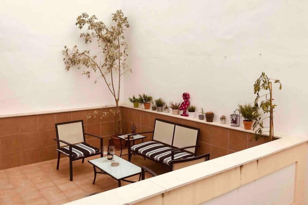 “Smile Nerja” Chic Apartment With Wifi, 4 Guests Exterior photo