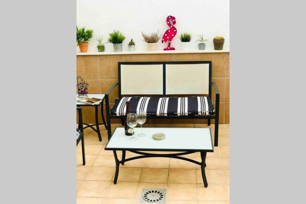 “Smile Nerja” Chic Apartment With Wifi, 4 Guests Exterior photo